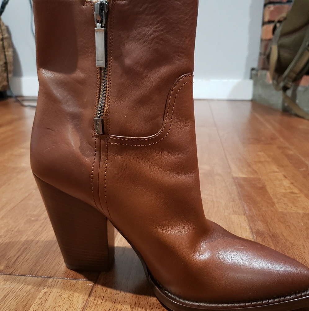 Gorgeous Ankle boot